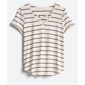 Emory Park short sleeved knit top Sz medium